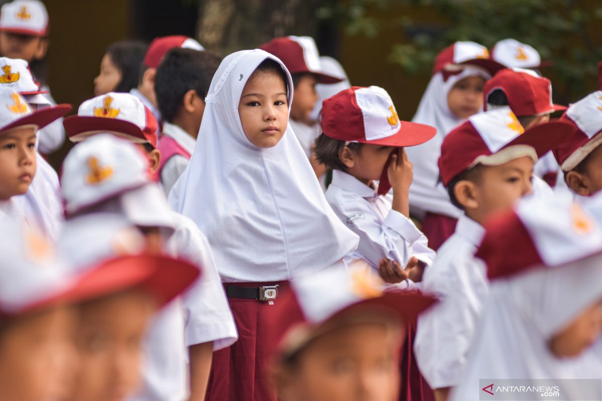 94 ribu anak di Riau putus sekolah karena keterbatasan biaya