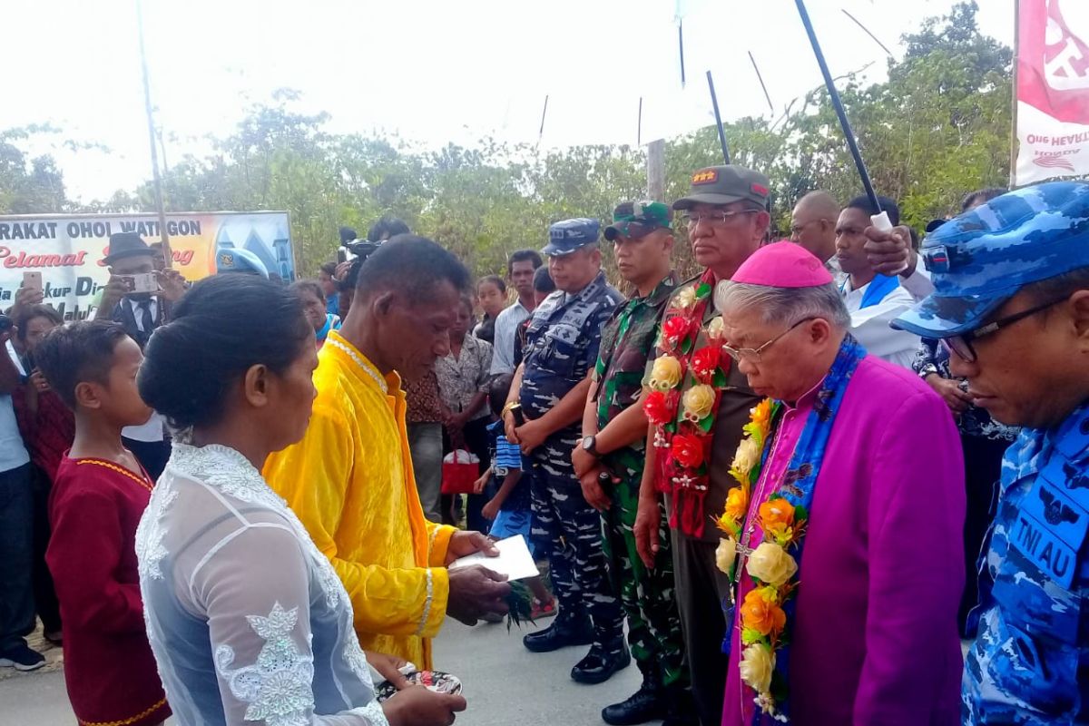 Peresmian Gereja Watngon motivasi pembangunan rumah ibadah