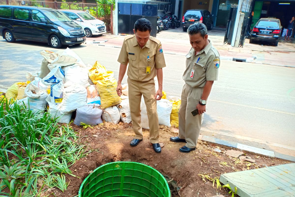 Pemkot Jakpus siapkan dua jenis sumur untuk persiapan musim hujan