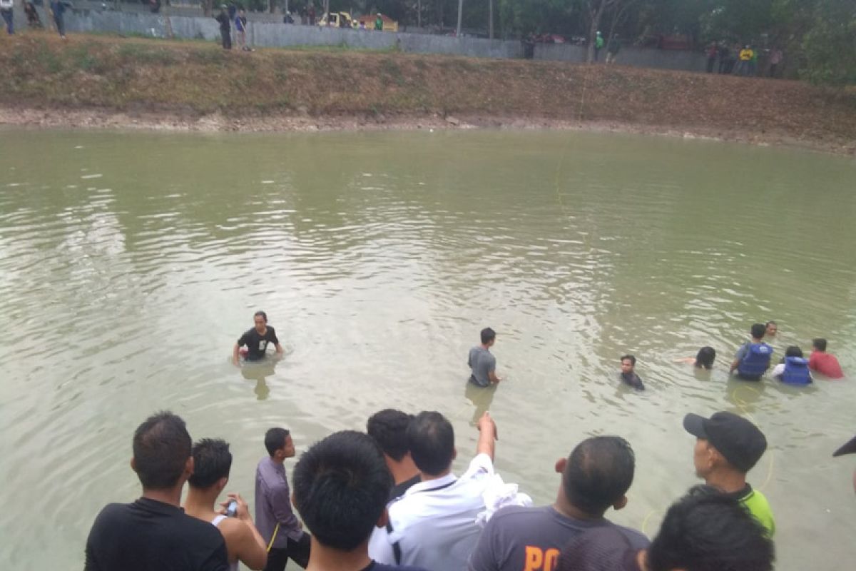 Dua mahasiswa UIN Lampung tenggelam di embung
