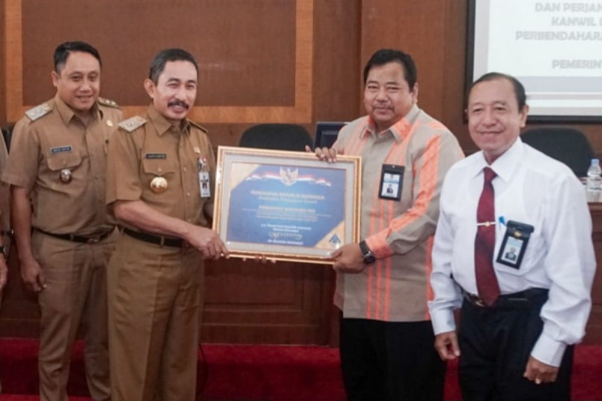 Kabupaten Pati terima penghargaan WTP