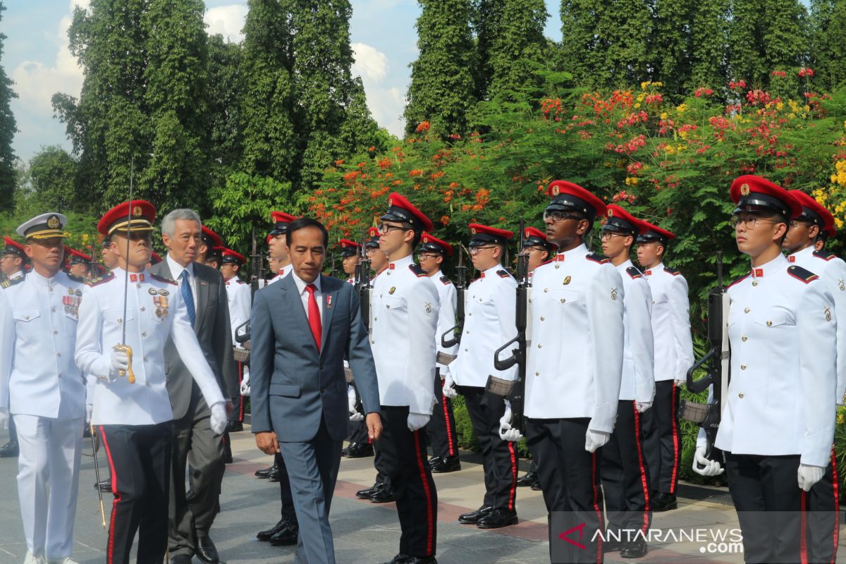 Presiden Joko Widodo bertemu PM Lee Hsien Long di Singapura