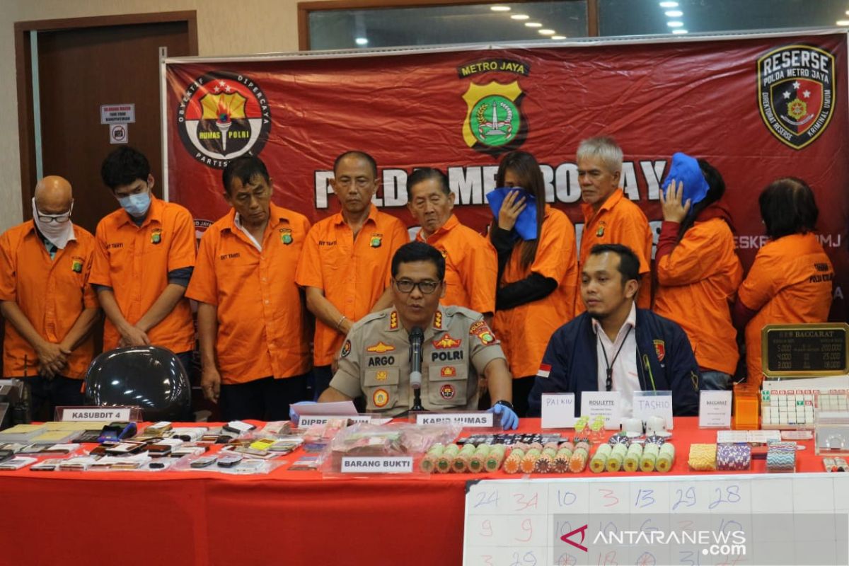 Polda Metro Jaya membongkar kasino tersembunyi di Jakarta Utara