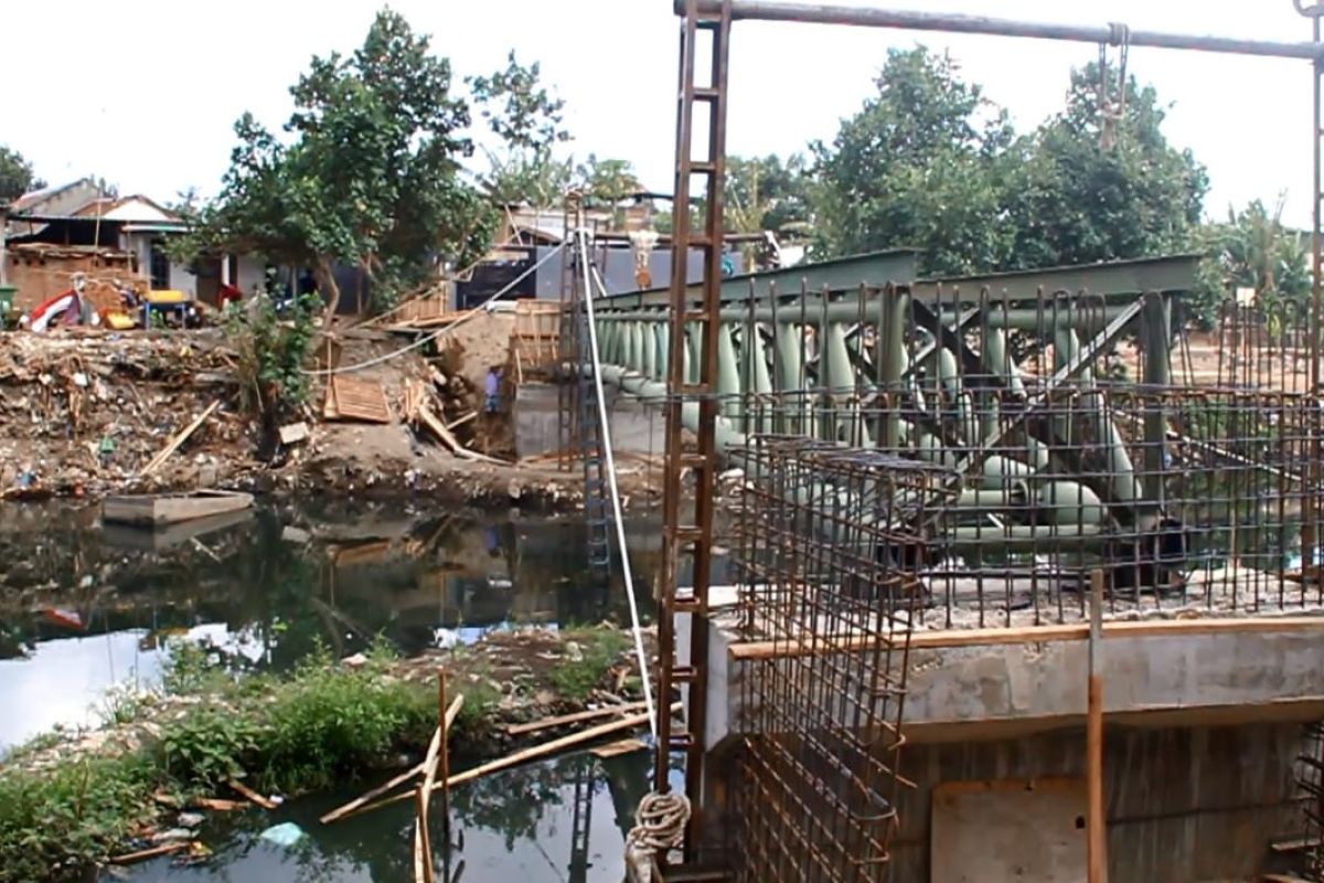 Progres pembangunan jembatan Pejeruk Abian-Banjar capai 80 persen