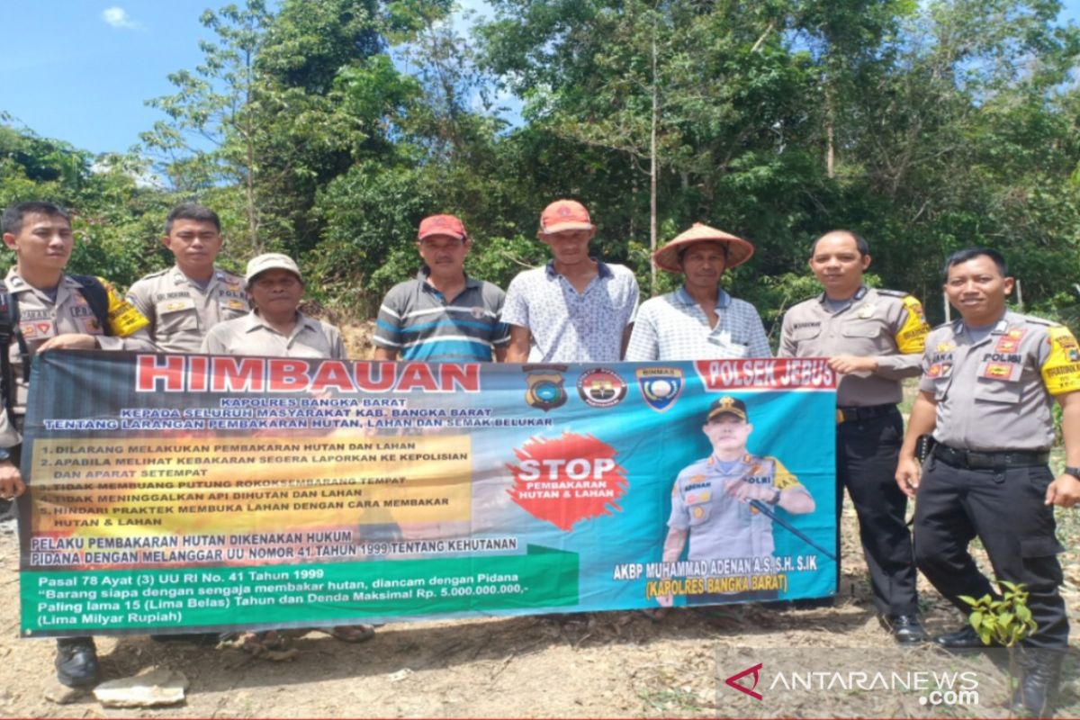 Polsek Jebus ajak warga kurangi risiko kebakaran hutan