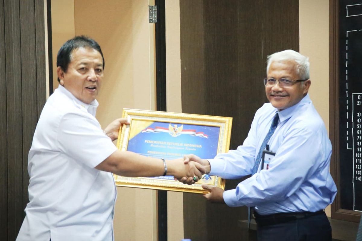 Gubernur Lampung dapat penghargaan dari Menteri Keuangan Sri Mulyani