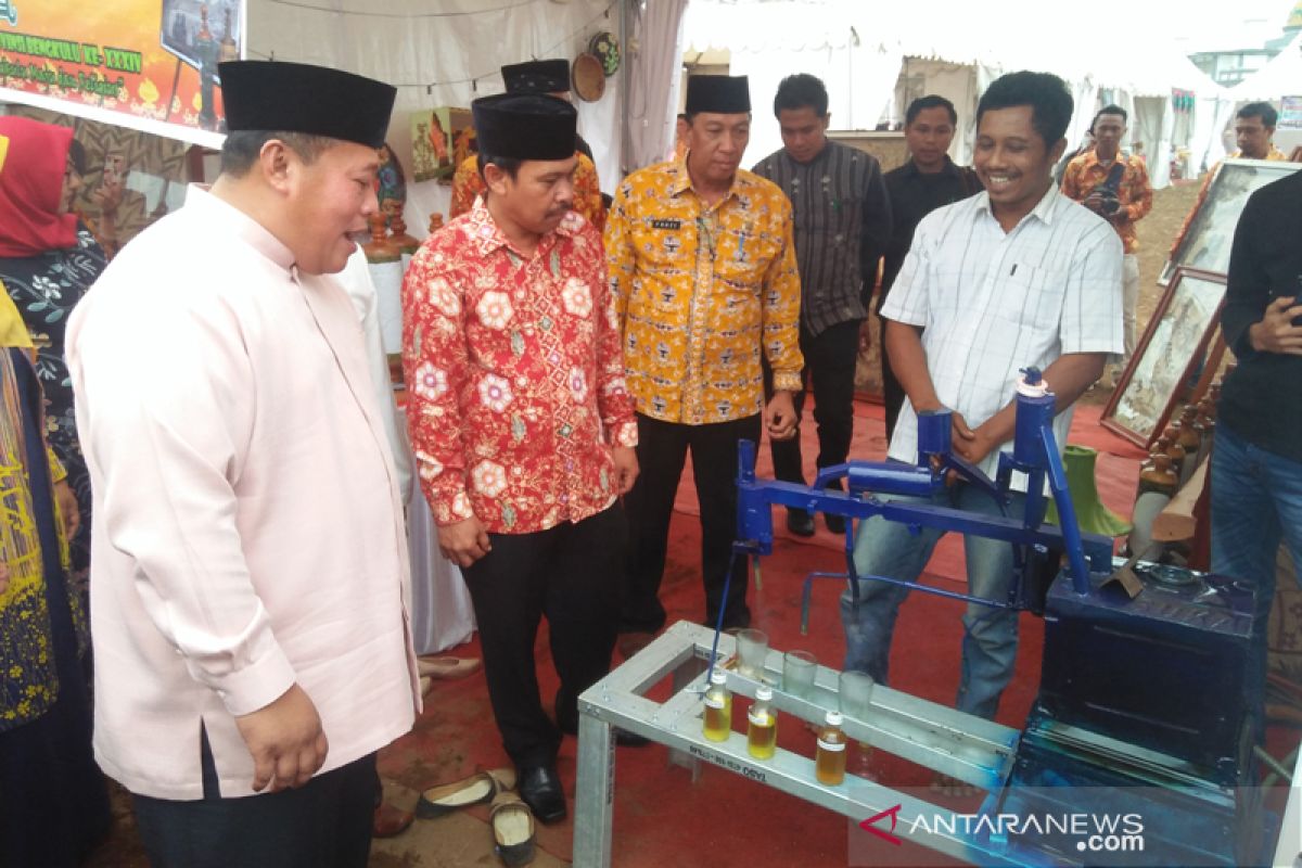 Bupati Mukomuko buka pameran produk UKM