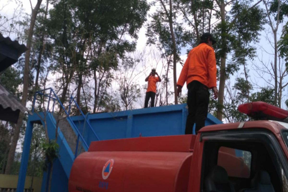 Distribusi air  oleh BPBD Sleman terkendala minimnya mobil tangki