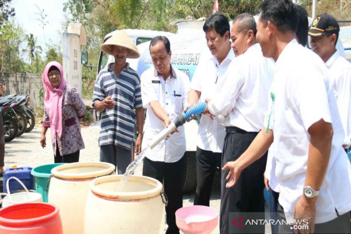 ASN Kulon Progo bantu 170 tangki air bersih ke wilayah kekeringan