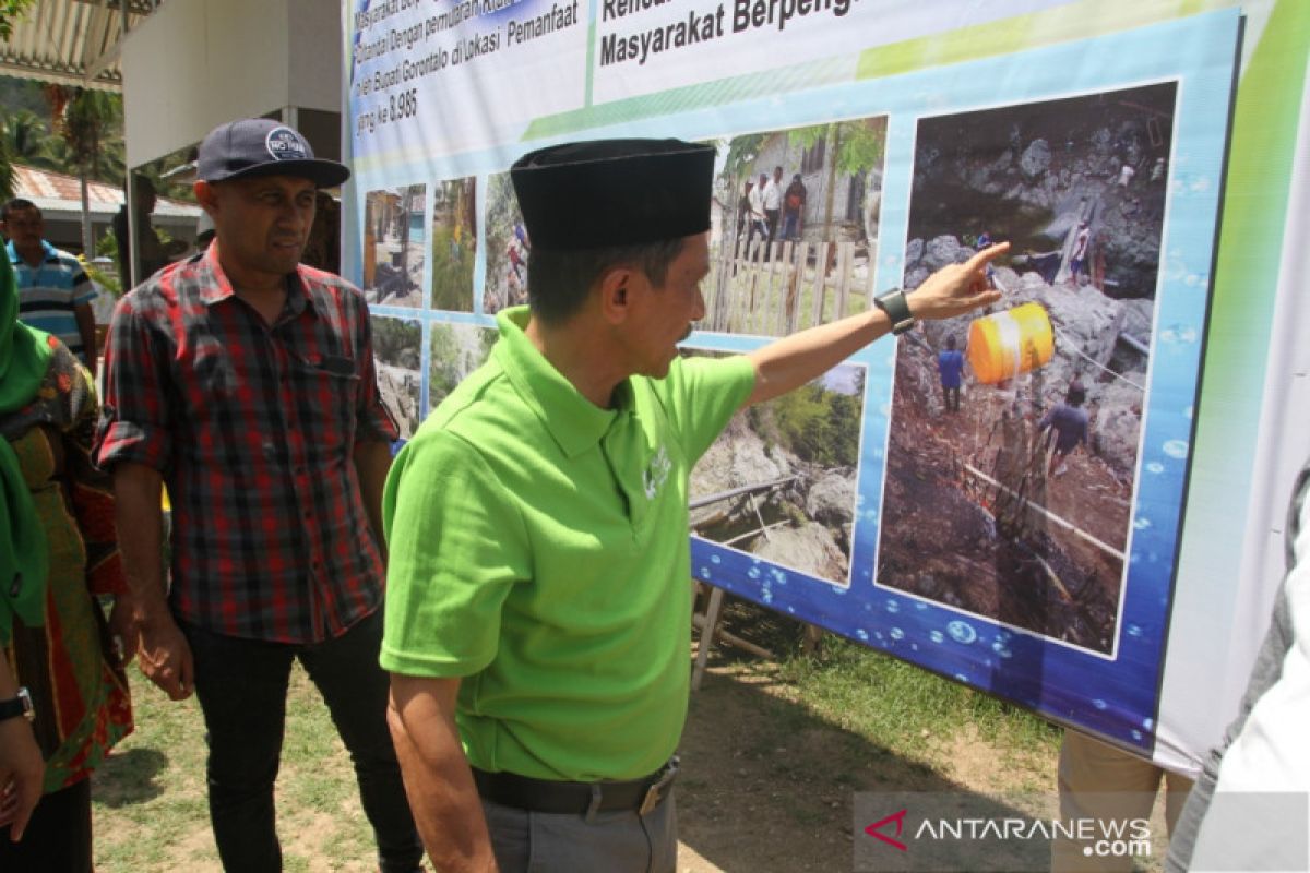 114 warga Daenaa mendapat sambungan PDAM gratis