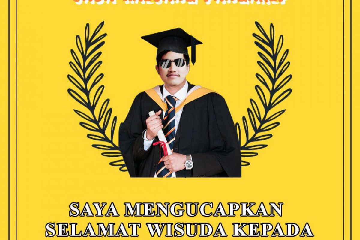 Presiden Joko Widodo menghadiri wisuda Kaesang