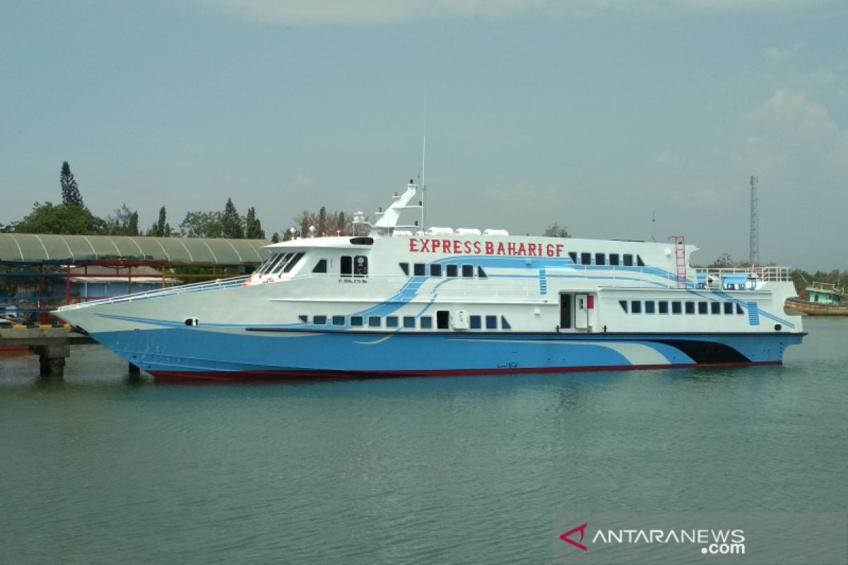 Kapal penyeberangan dari Jepara ke Karimunjawa ditambah