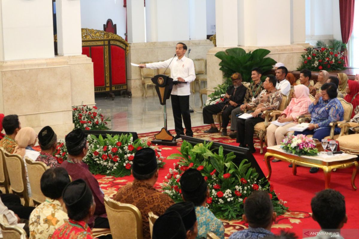 Presiden Jokowi terima petani, bahas perhutanan sosial