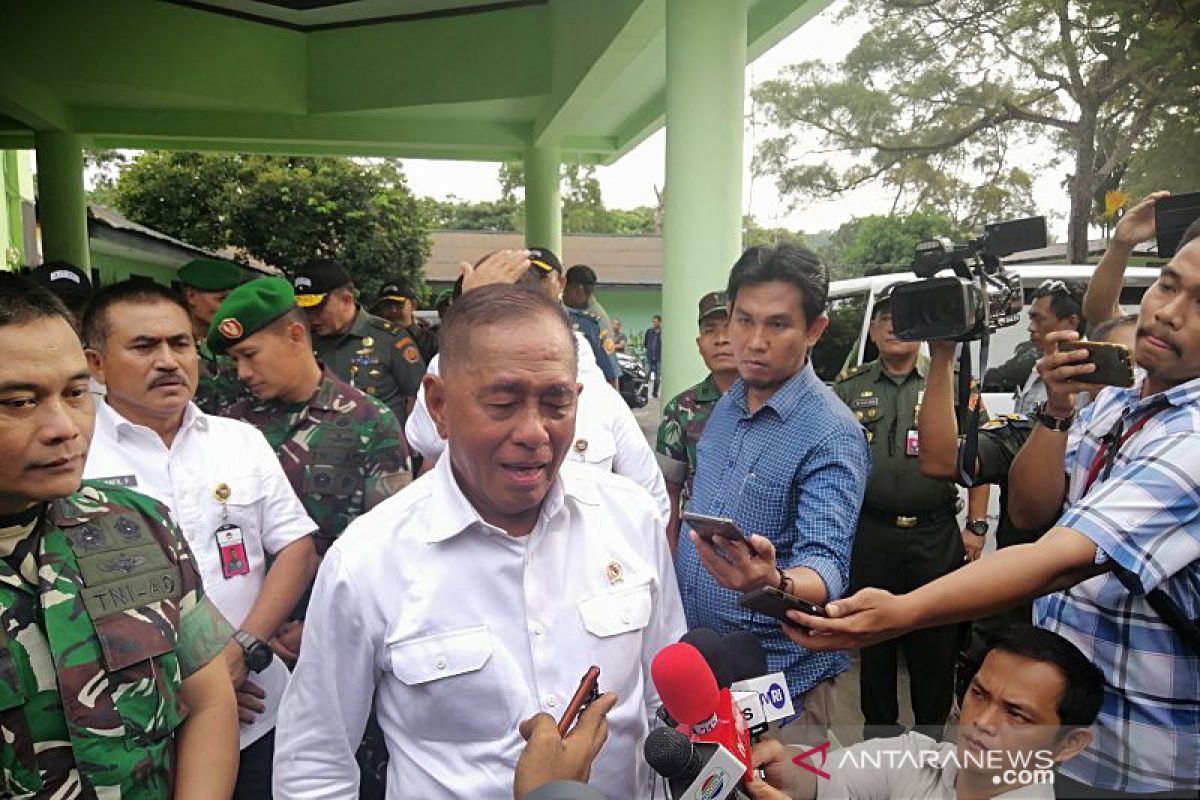 Wiranto ditusuk, Menhan ingatkan soal bahaya ISIS