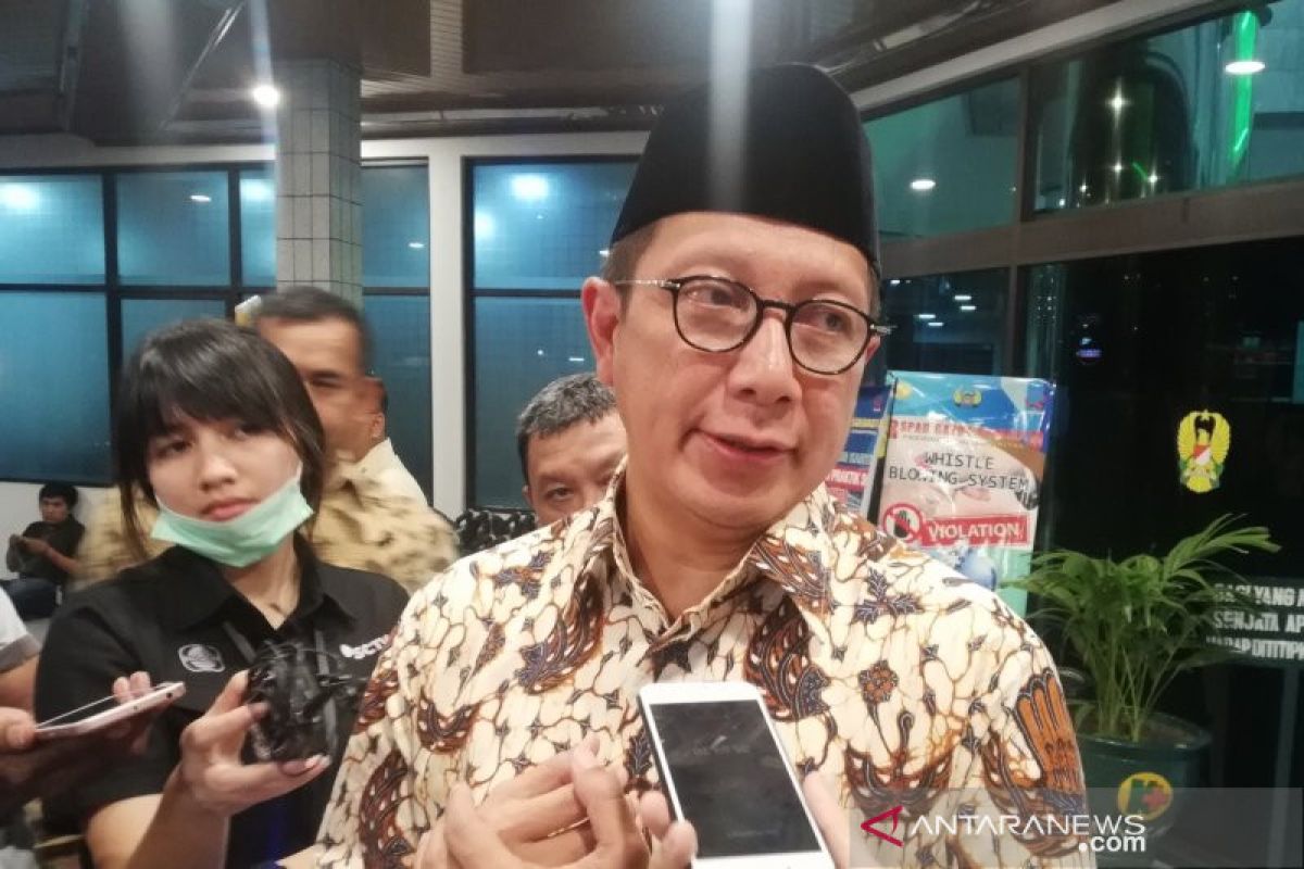 Pelaku penusukan Wiranto kelompok radikal, Menag: Biar polisi dalami