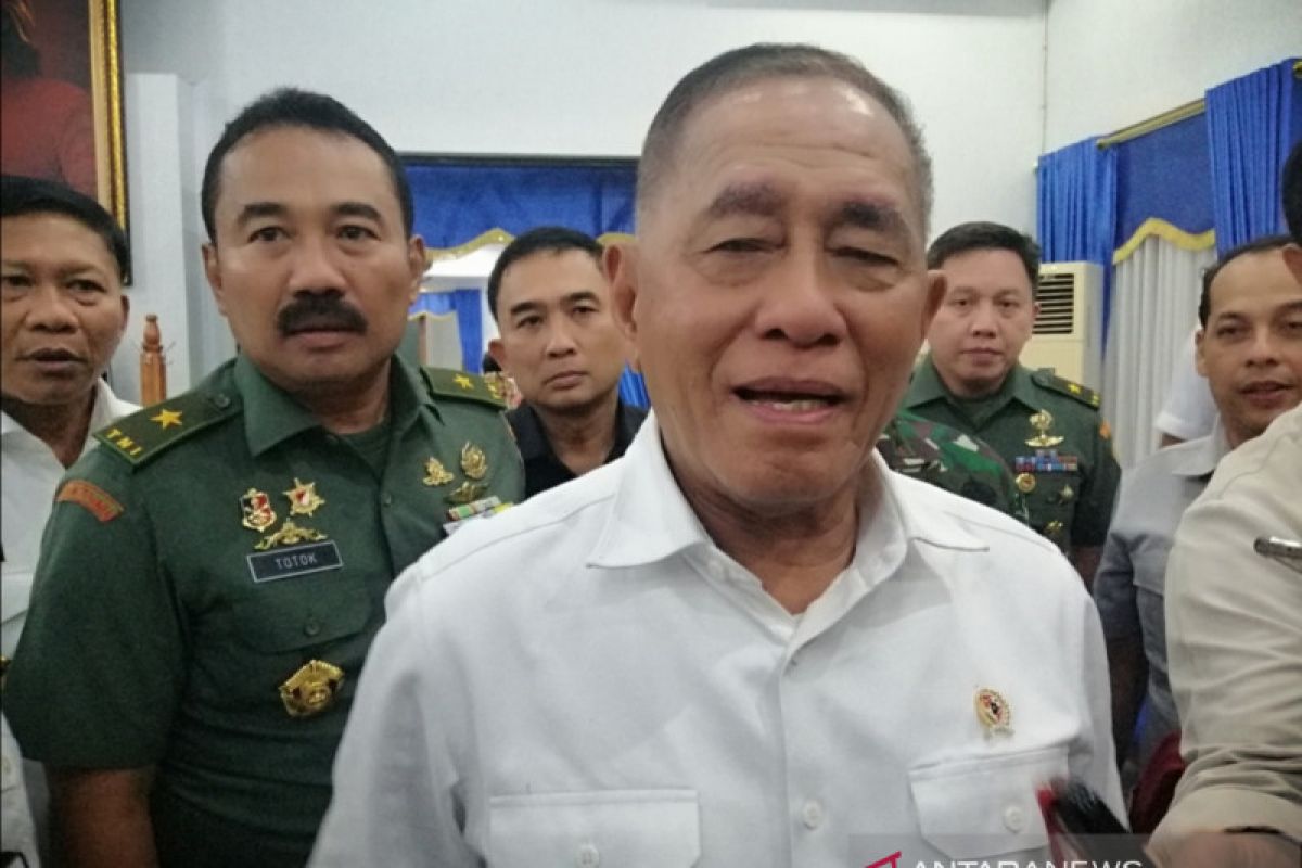 Menhan Ryamizard Ryacudu ingatkan pengawal menteri untuk waspada