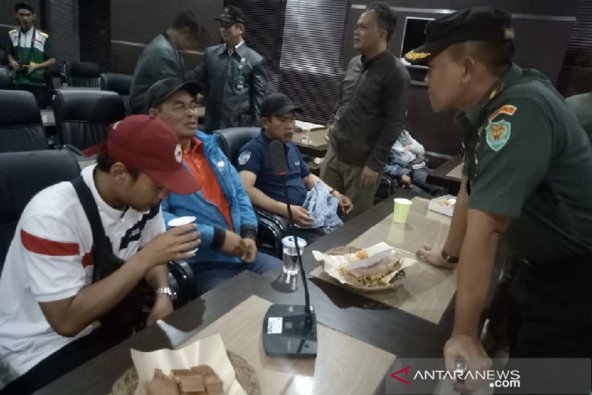 Dibantu pemerintah, 18 warga Garut pulang setelah dua pekan mengungsi di Wamena