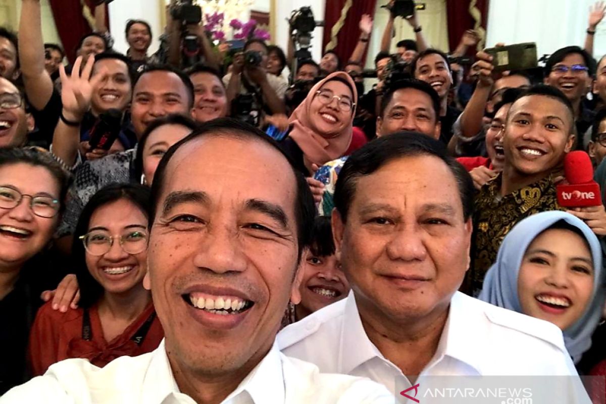 Pertemuan dua elit politik Jokowi-Prabowo bahas stabilitas keamanan dan politik