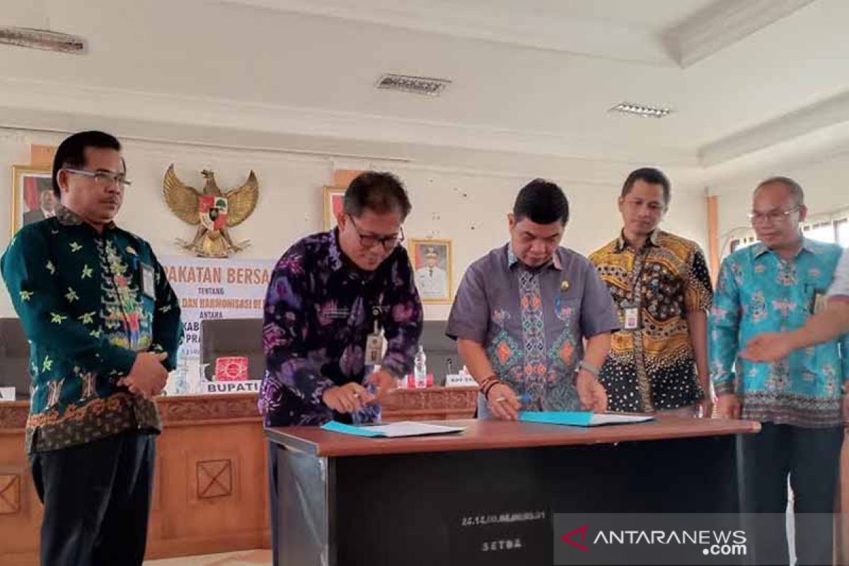 Tingkatkan pajak, Bupati Bartim teken kesepakatan dengan KPP Muara Teweh