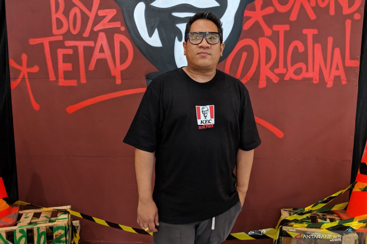 Evil Fact, jenama putra pengusaha bisnis kaos C59