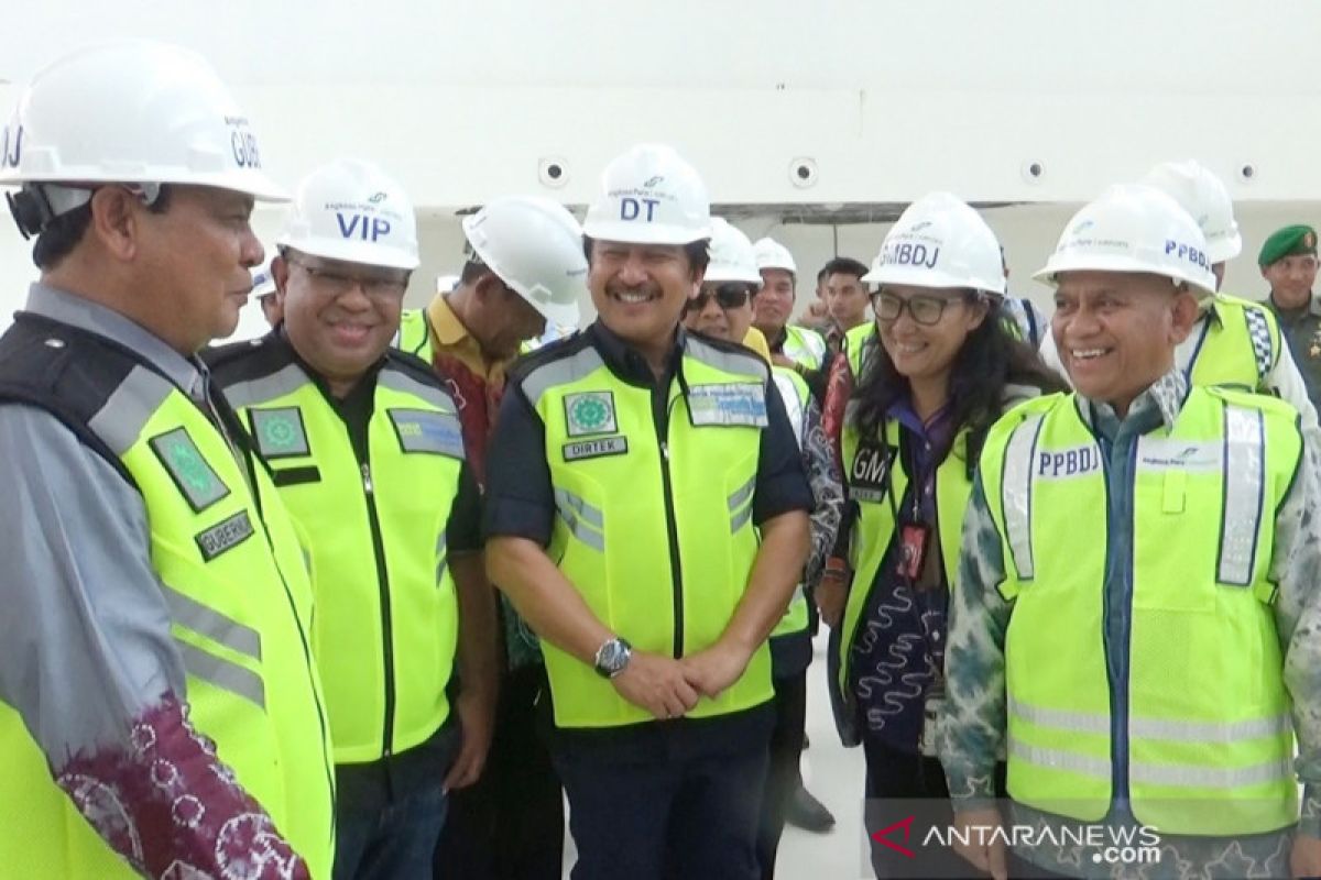 Bandara Syamsuddin Noor siap beroperasi pertengahan November