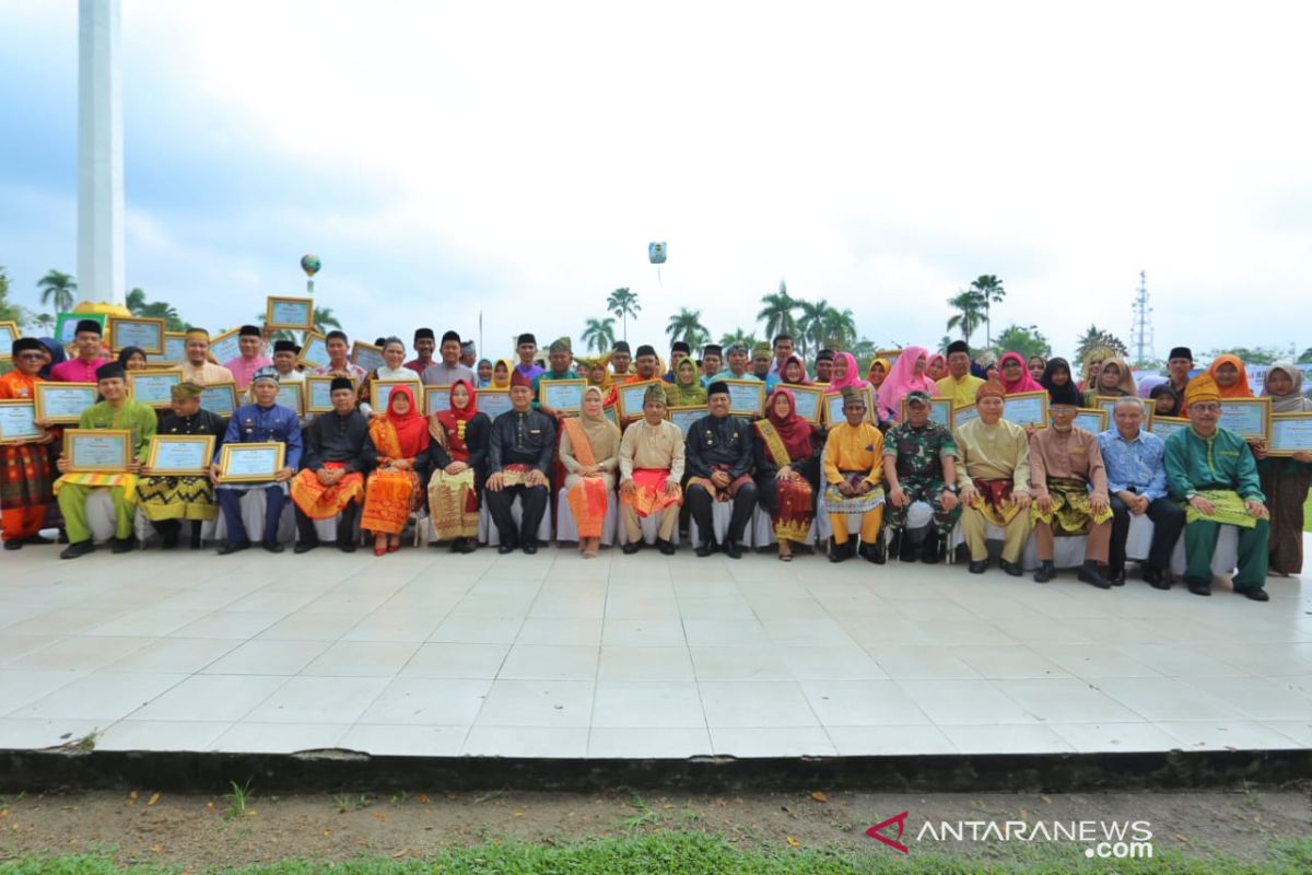 Upacara puncak HUT Siak Ke-20, Bupati serahkan 103 penghargaan