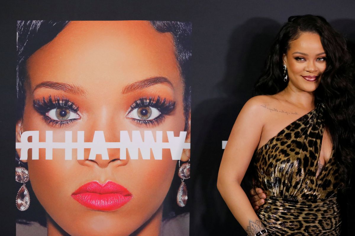 Rihanna rayakan peluncuran autobiografi di New York