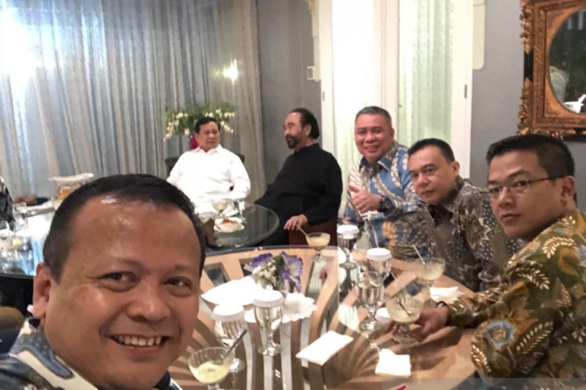 Prabowo disambut hangat di rumah Surya Paloh