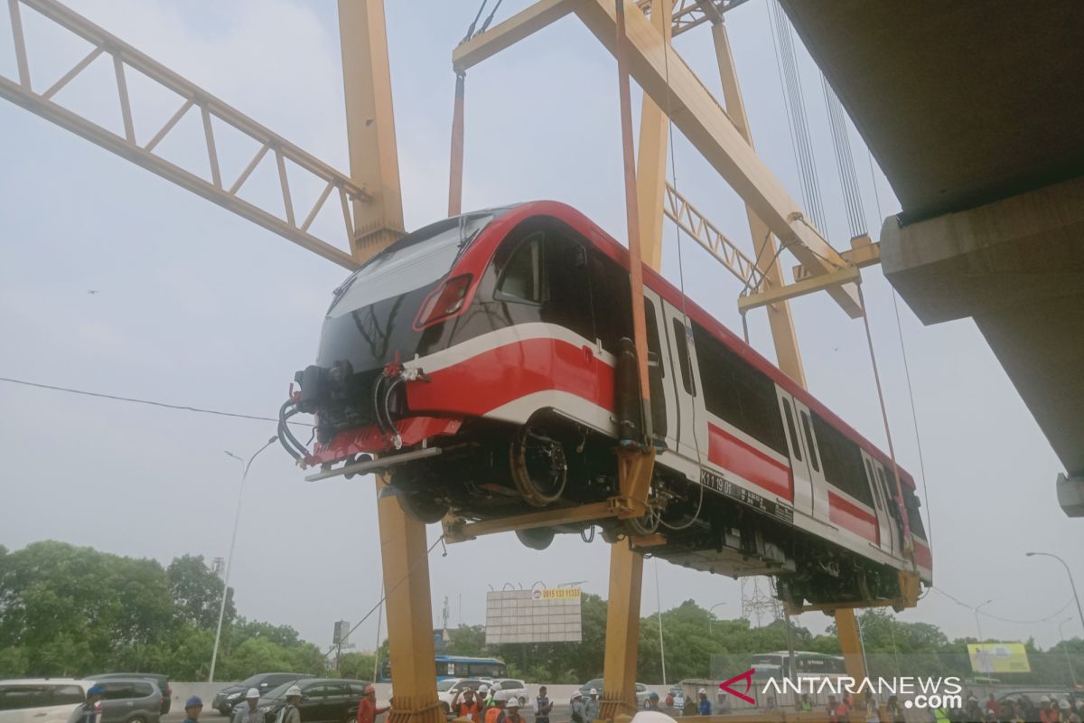 Adhi Karya terima pembayaran keempat proyek LRT Rp1,4 triliun