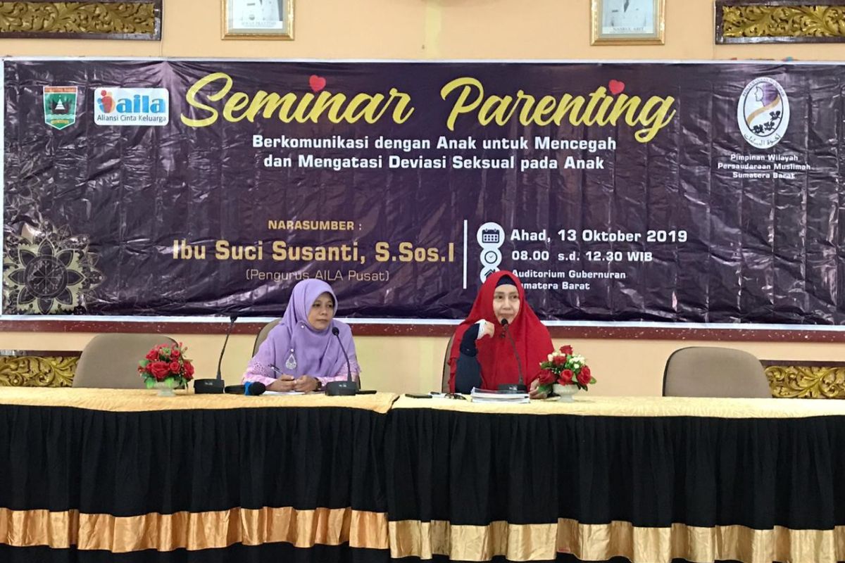 PW Salimah Sumbar dan Aila Pusat gelar Seminar Parenting