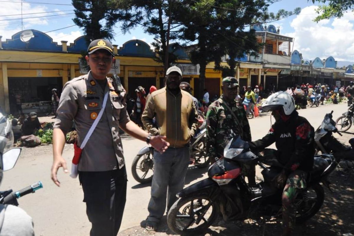 Polisi selidiki kasus penikaman warga