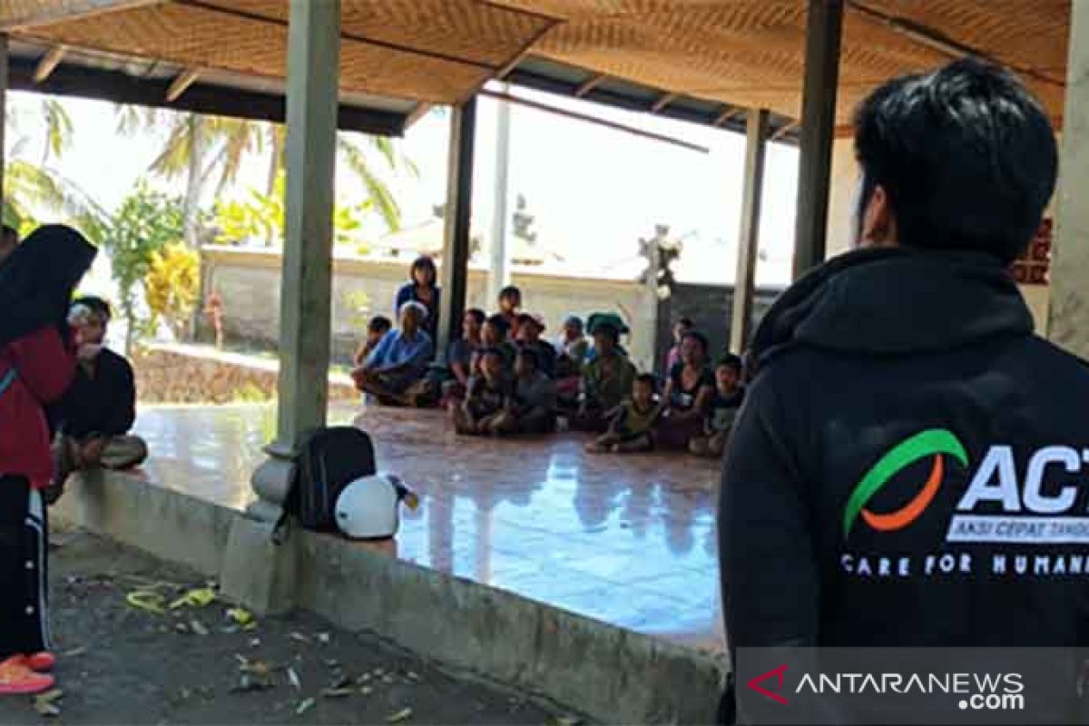 ACT-OSIS SMA Albanna Denpasar bantu air bersih di Karangasem