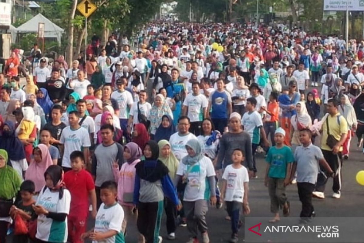 15.000 warga Pulau Bangka antusias ikuti jalan sehat PRB