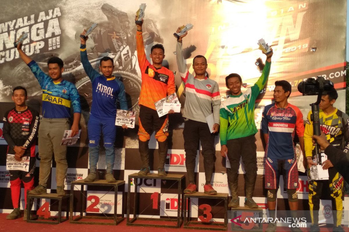 Khoiful Mukhib juarai Indonesian Downhill 2019