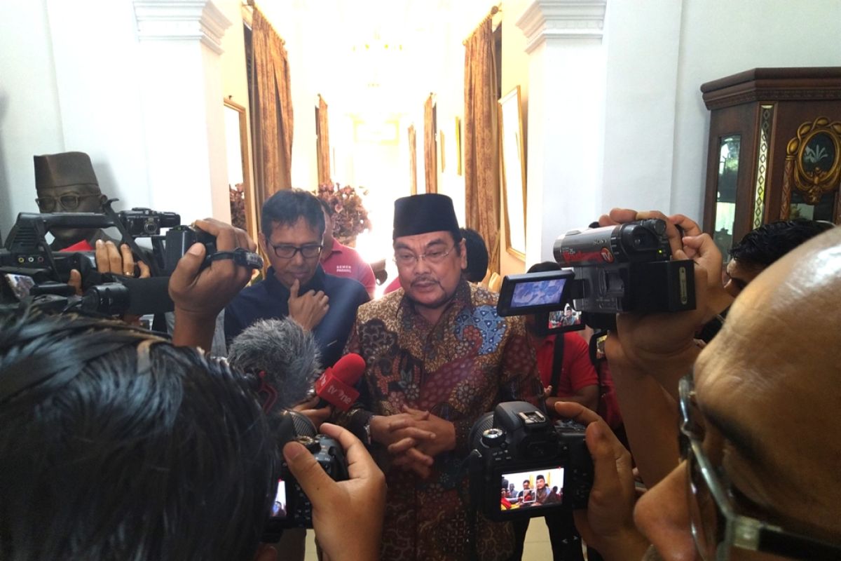 Senator Sumbar sarankan perantau tetap di Papua