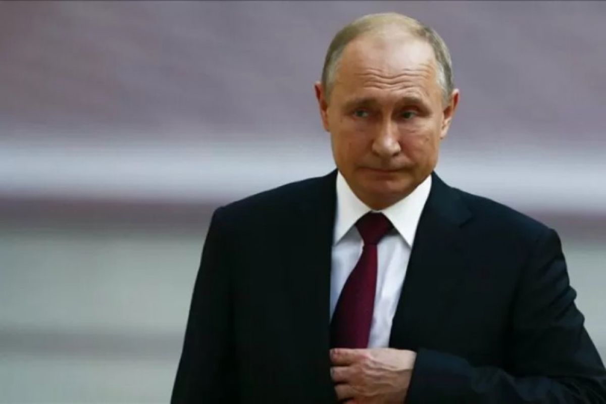 Putin resmikan jalur kereta ke Krimea yang dicaplok Rusia