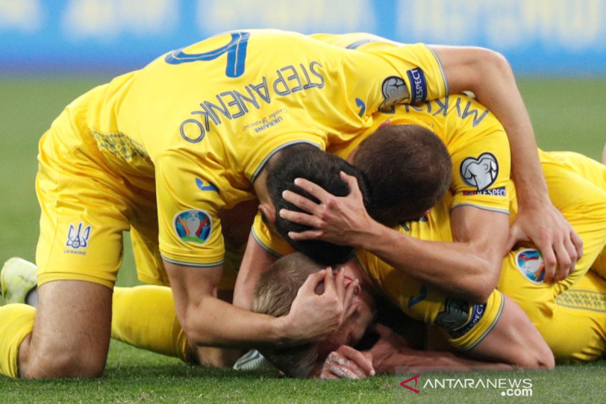 Piala Eropa  Ukraina lolos, Portugal dan Serbia bersaing menyusul