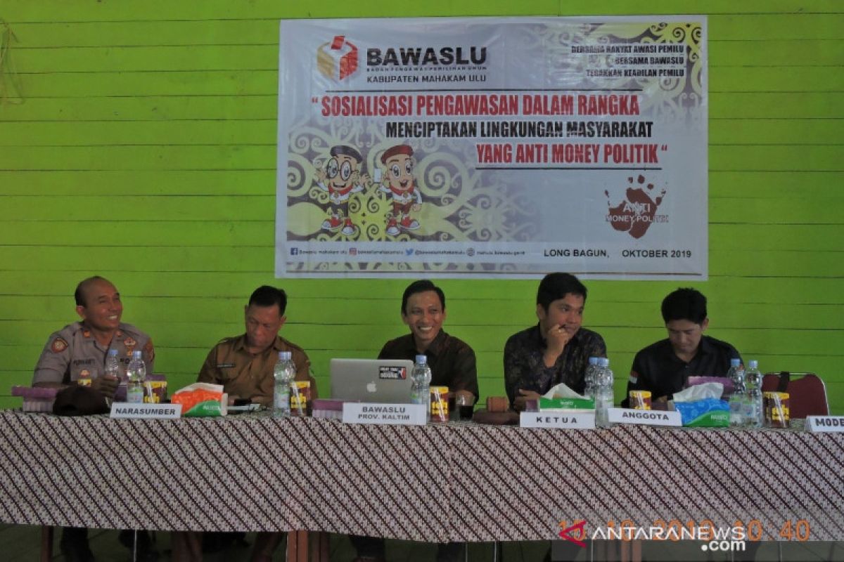 Bawaslu Kaltim gelar sosialisasi di Mahakam Ulu