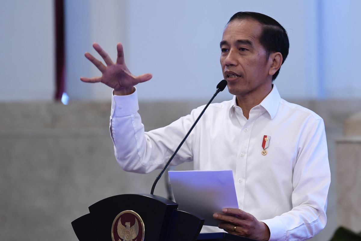 Presiden Jokowi memperkirakan pariwisata akan "booming" pada 2021