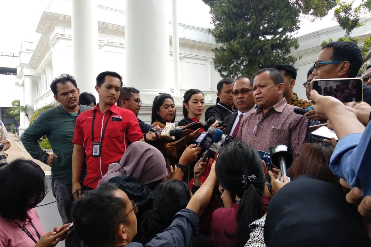 Sejumlah paguyuban masyarakat perantau di Papua menemui Presiden Jokowi