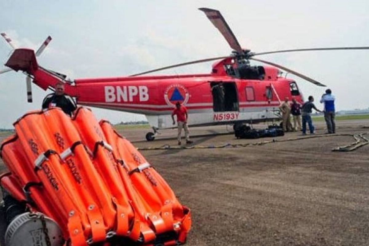 Provinsi Sumatera Selatan minta tambahan helikopter pembom air