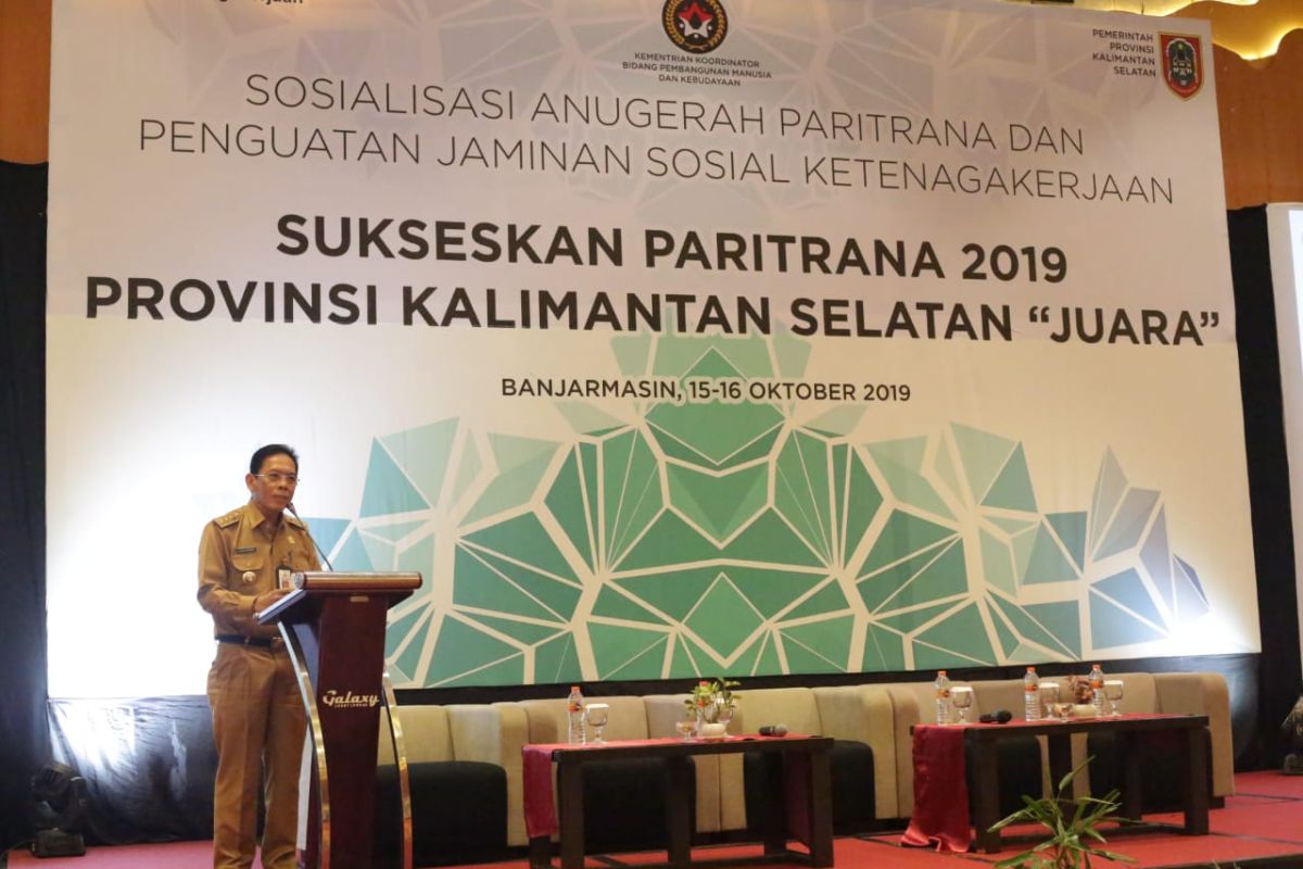 Baru empat kabupaten berikan BPJS Ketenagakerjaan  pada honorer