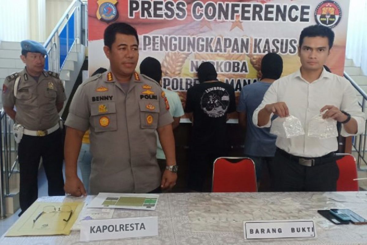 Polresta Manado ungkap dua kasus narkotika sabu-sabu