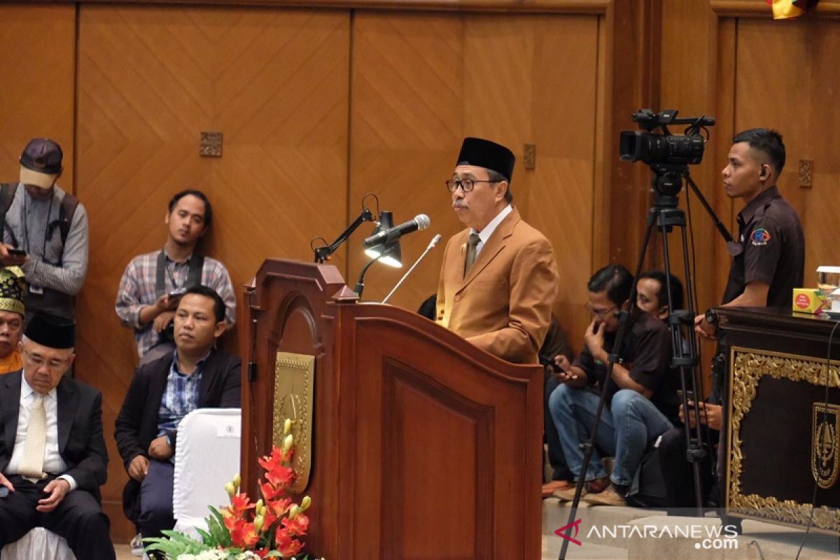 Ini pesan Gubernur kepada anggota DPRD Riau yang resmi dilantik