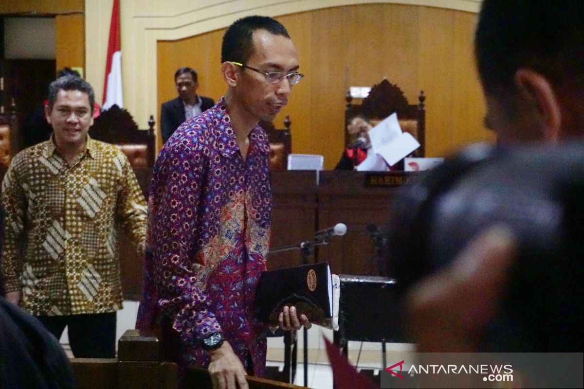 Jaksa KPK akan menghadirkan lima saksi kasus suap di Imigrasi Mataram