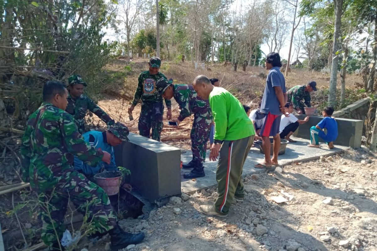 Satgas TMMD kebut pembangunan sarana fisik di Lombok Tengah