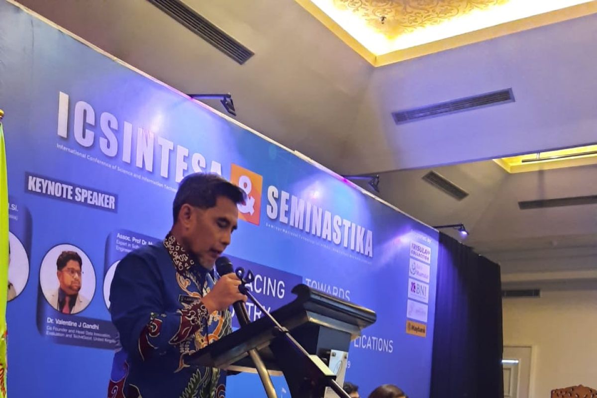 Gubernur Ingatkan Manfaatkan TIK Wujudkan Bangsa Cerdas