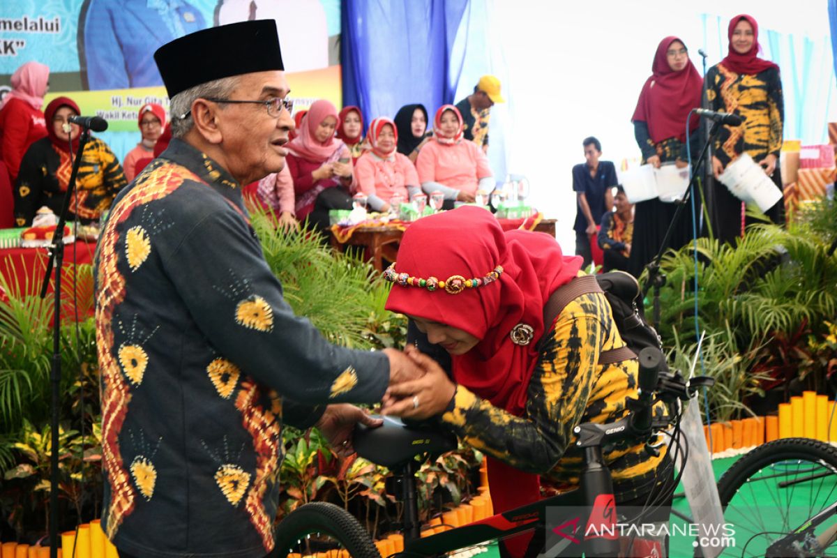 Jambore PKK Banjar tampilkan produk unggulan desa