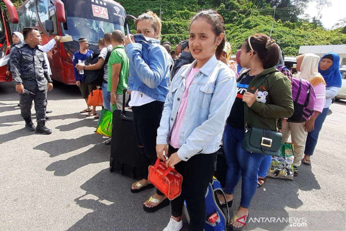 Batas Indonesia - Malaysia dibangun jembatan di sungai Melancau