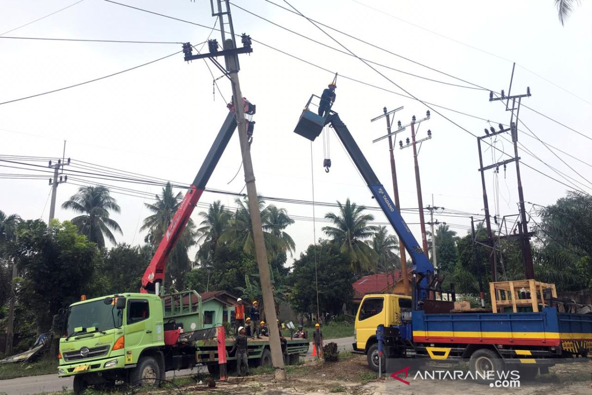 Masyarakat Lindu harap listrik menyala sebelum Natal 2019